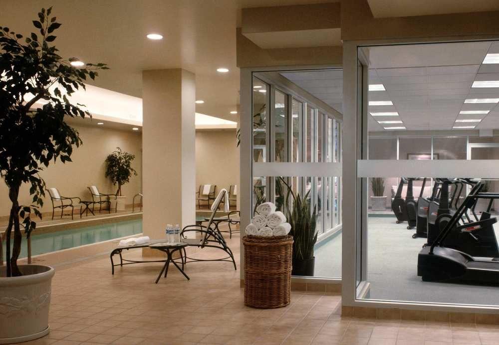 Courtyard By Marriott Downtown Toronto